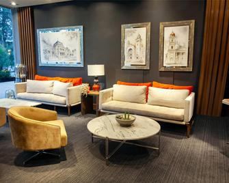 Ramada Plaza by Wyndham Tucuman - San Miguel de Tucumán - Sala de estar