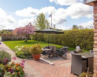 Ferienwohnung in Stahlbrode - Reinberg - Patio