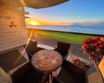 Kahana Reef by Coldwell Banker Island Vacations - Kahana - Patio