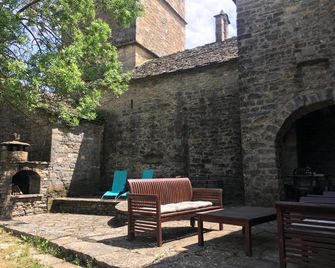 La Abadia - Sobrarbe - Patio