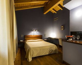 Hotel Due Platani - Trissino - Спальня