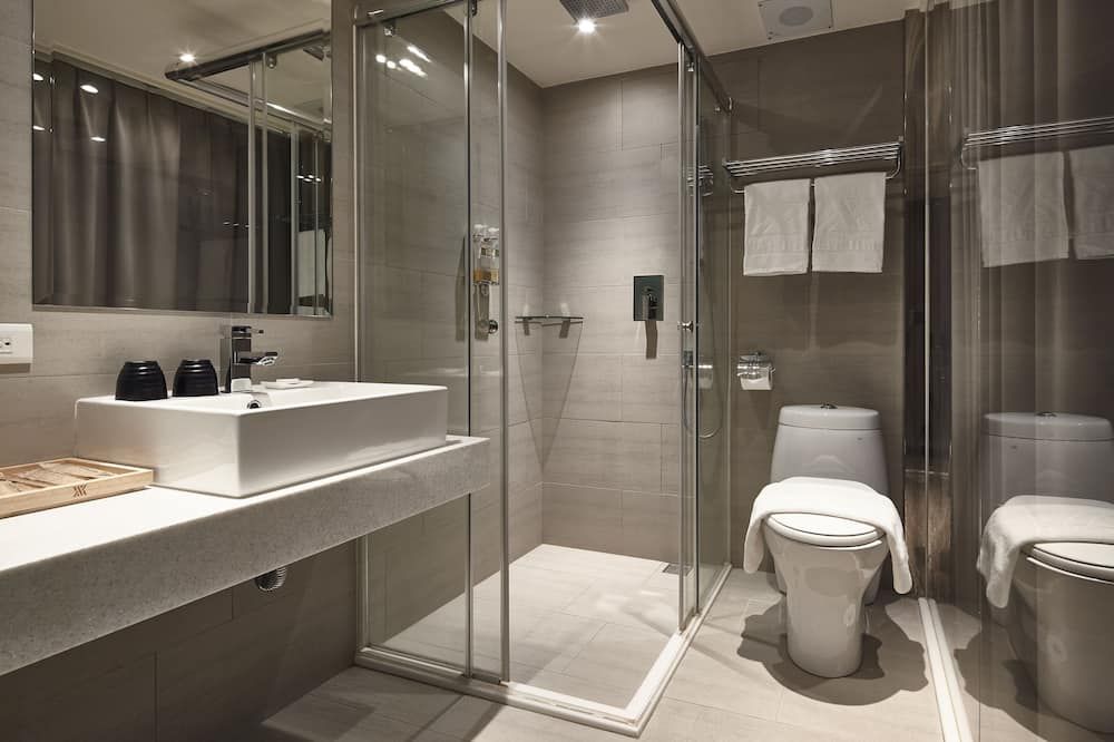 Via Hotel Loft thumbnail 3