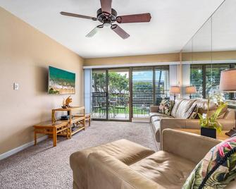 Kihei Akahi C-319 by Coldwell Banker Island Vacations - Wailea - Pokój dzienny