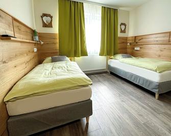 Hotel Waldberg - Stolberg - Bedroom