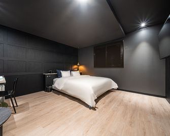 Stay Month Hotel - Goyang - Bedroom