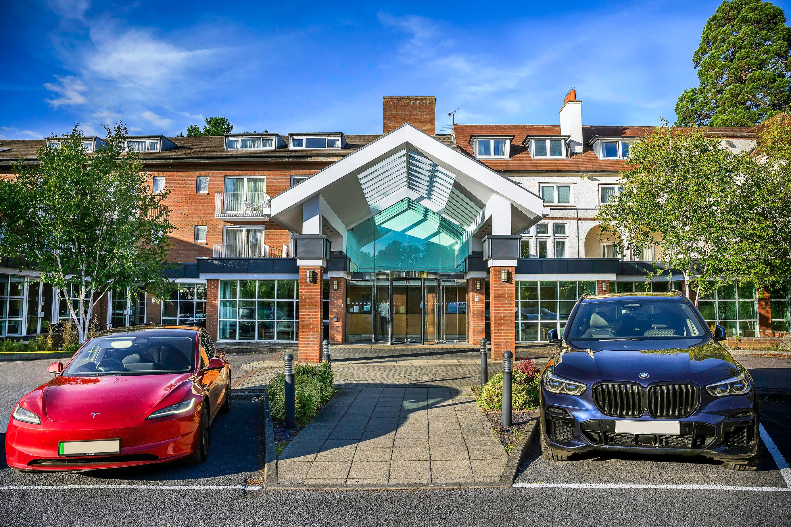 Regency Park Hotel, Health Club & Spa thumbnail 3