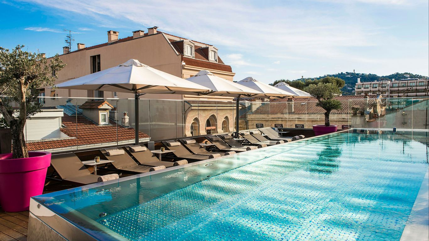 Five Seas by Inwood Hotels