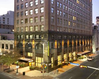 Home2 Suites by Hilton San Antonio Downtown - Riverwalk - San Antonio - Building