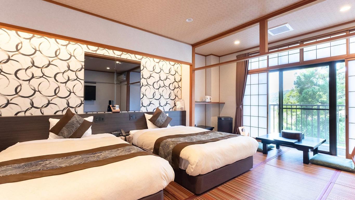 Livemax Resort Yuhigaura Kitu Onsen
