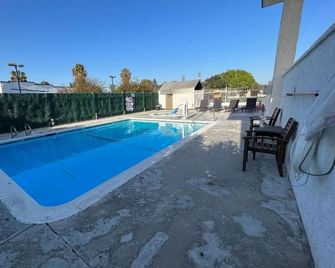 Vivo Hotel - Stanton - Zwembad