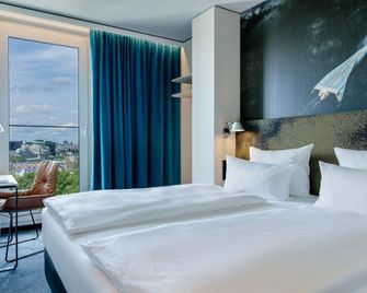 Motel One München - Deutsches Museum - מינכן - חדר שינה