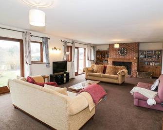 Meadowfall at Shatterford Lakes - Kidderminster - Living room