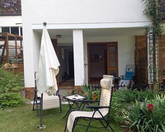 Vacation apartment 'An den Mainauen' - relaxation for two and four-legged friends - Kulmbach - Binnenhof