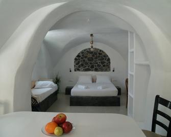 Mythos Traditional Stonehouse - Kamari