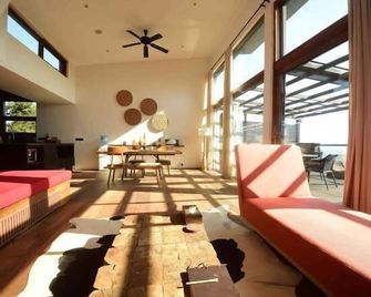 Naked Stables - Huzhou - Lounge