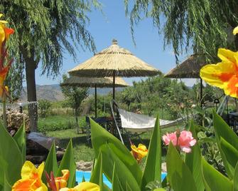 Shine Studios - Skala Kallonis - Patio