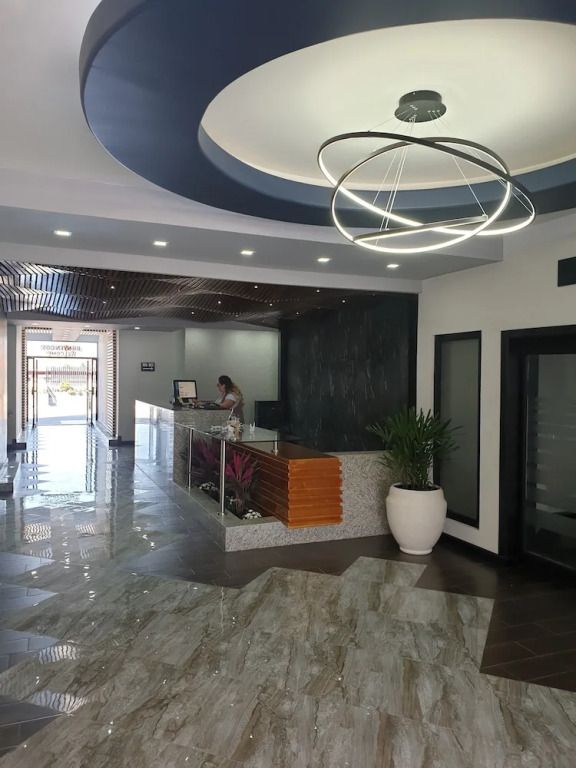 يو كوسو هوتل بوتيك - تيجوانا - ردهة