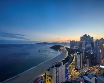 Kolon Seacloud Hotel - Busan - Cảnh ngoài trời