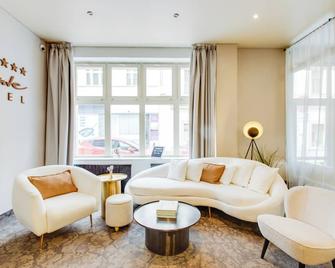 Andante Hotel - Prague - Living room
