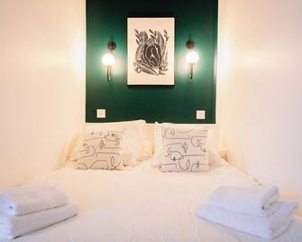 Oiqia • Jadéa • Émeraude - Bressuire - Bedroom