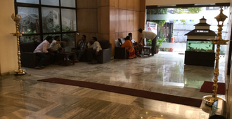 Hotel Vijay Shree Deluxe - Patna - Lobby