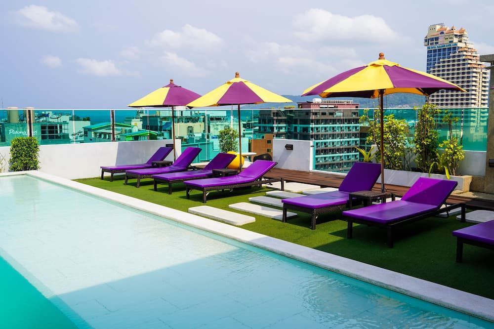 فندق ذا إيم باتونغ