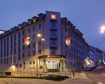 Ibis Bratislava Centrum - Bratislava - Edificio