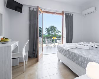 Maria Apartments - Palaia Epidavros - Bedroom