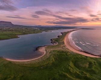 Luxury, Streedagh Beach, Wild Atlantic Way Retreat - Grange