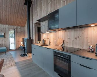Tiur, stylish new cabin with hot tub - Nesbyen - Kitchen