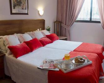 Hotel Praderón - San Sebastián de los Reyes - Habitació