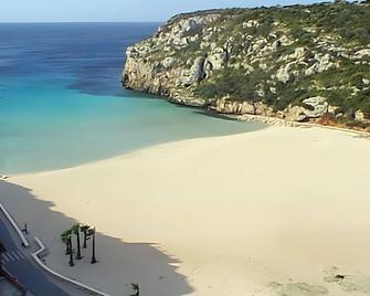 Villa Los Cerezos Private Pool - Cala en Porter - Playa