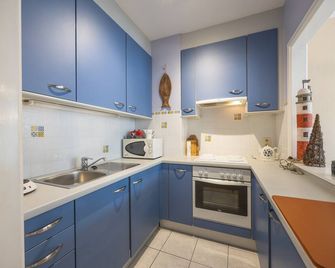 Retro Studio With Sleeping Area - Middelkerke - Küche