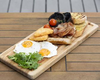 The Park Hotel Brisbane - Brisbane - Food