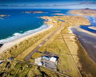 The Wee House, Luxury Holiday Home for couples - Annagry