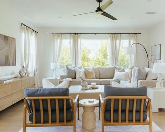 Mediterranean Modern Steps to Beach Dining w Spa - Carlsbad - Chambre