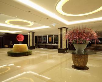 Sapporo Grand Hotel - Sapporo - Lobby