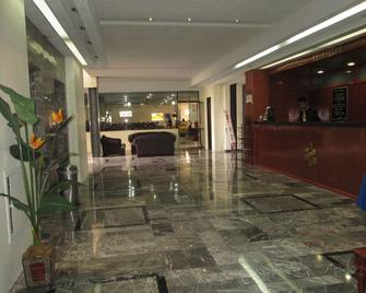 Hotel Las Pérgolas - Guadalajara - Reception