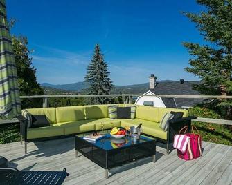241 - La Côte Fleurie - Les Immeubles Charlevoix - La Malbaie - Balcony