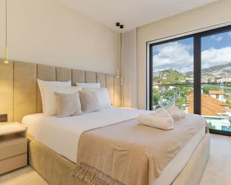 Serenity Madeira - Funchal - Habitación