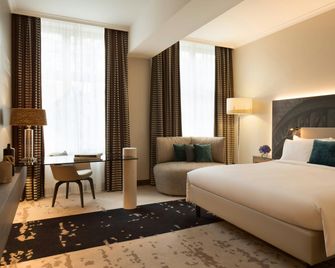 Renaissance Hamburg Hotel - המבורג - חדר שינה