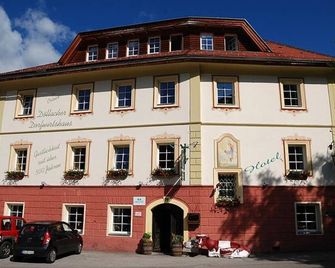 Hotelchen Döllacher Dorfwirtshaus - Grosskirchheim - Edificio
