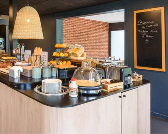 Campanile Nature - Toulouse Nord L'union - Toulouse - Buffet