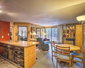 Walk to Main St Ski-InandSki-Out Breckenridge Condo - Breckenridge - Spisestue