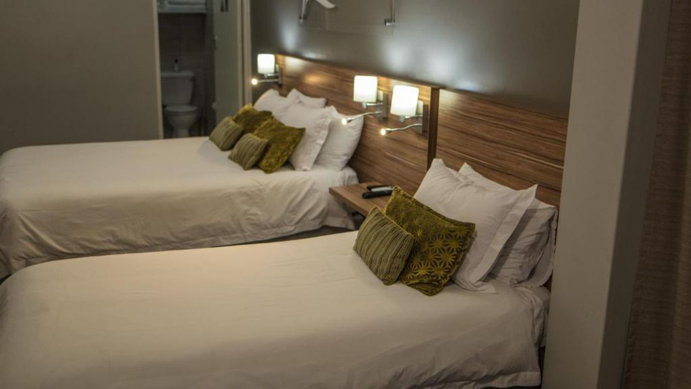 Palm Lodge Guest House