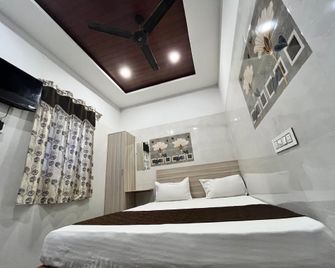 Annai Viola residency - Velankanni - Camera da letto