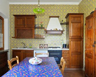 Villa Bacca - Traditional private villa with pool - Monteleone Orvieto - Cocina