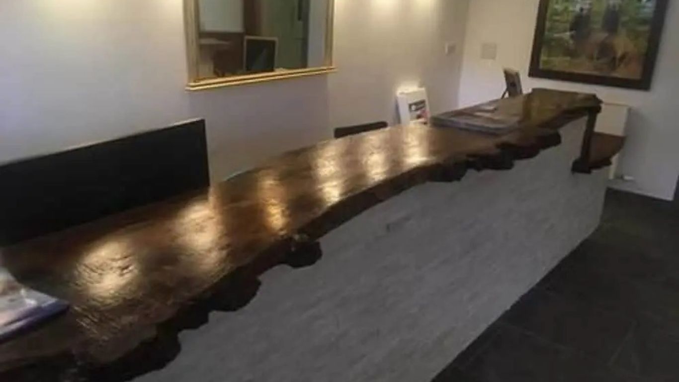 羅瓦爾德南飯店