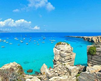 Esperanto Suite&Pool - Favignana