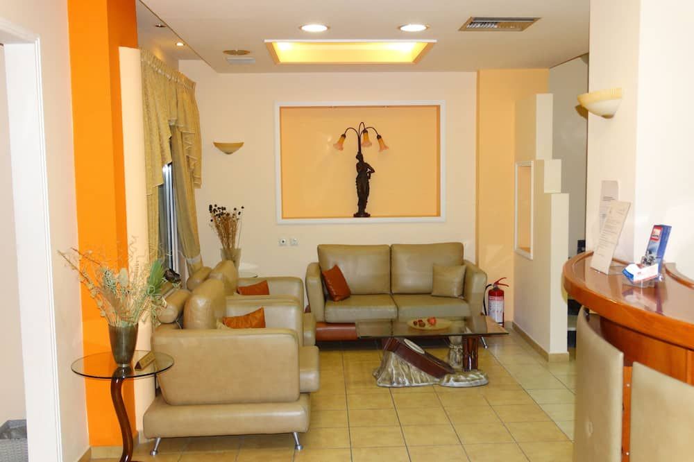Faros 2 Hotel - Pireus - Sala de estar